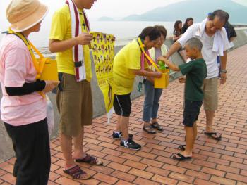 ファイル名: 029.jpg
ファイルサイズ: 21.7KB 029